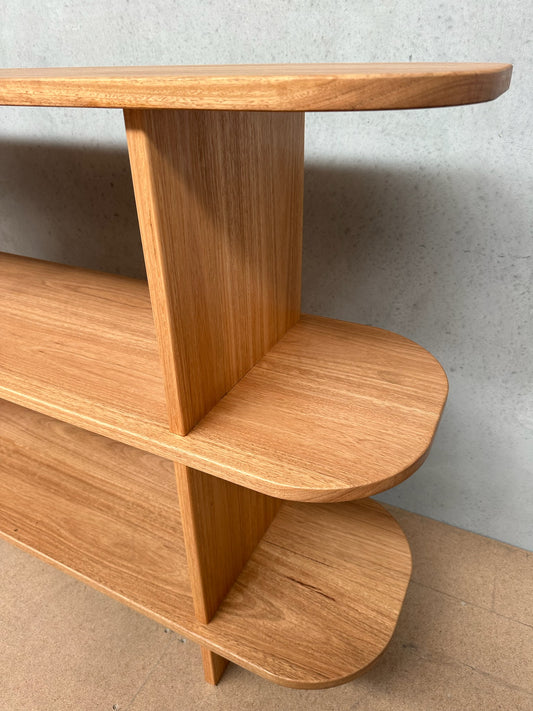 Moona Bookshelf
