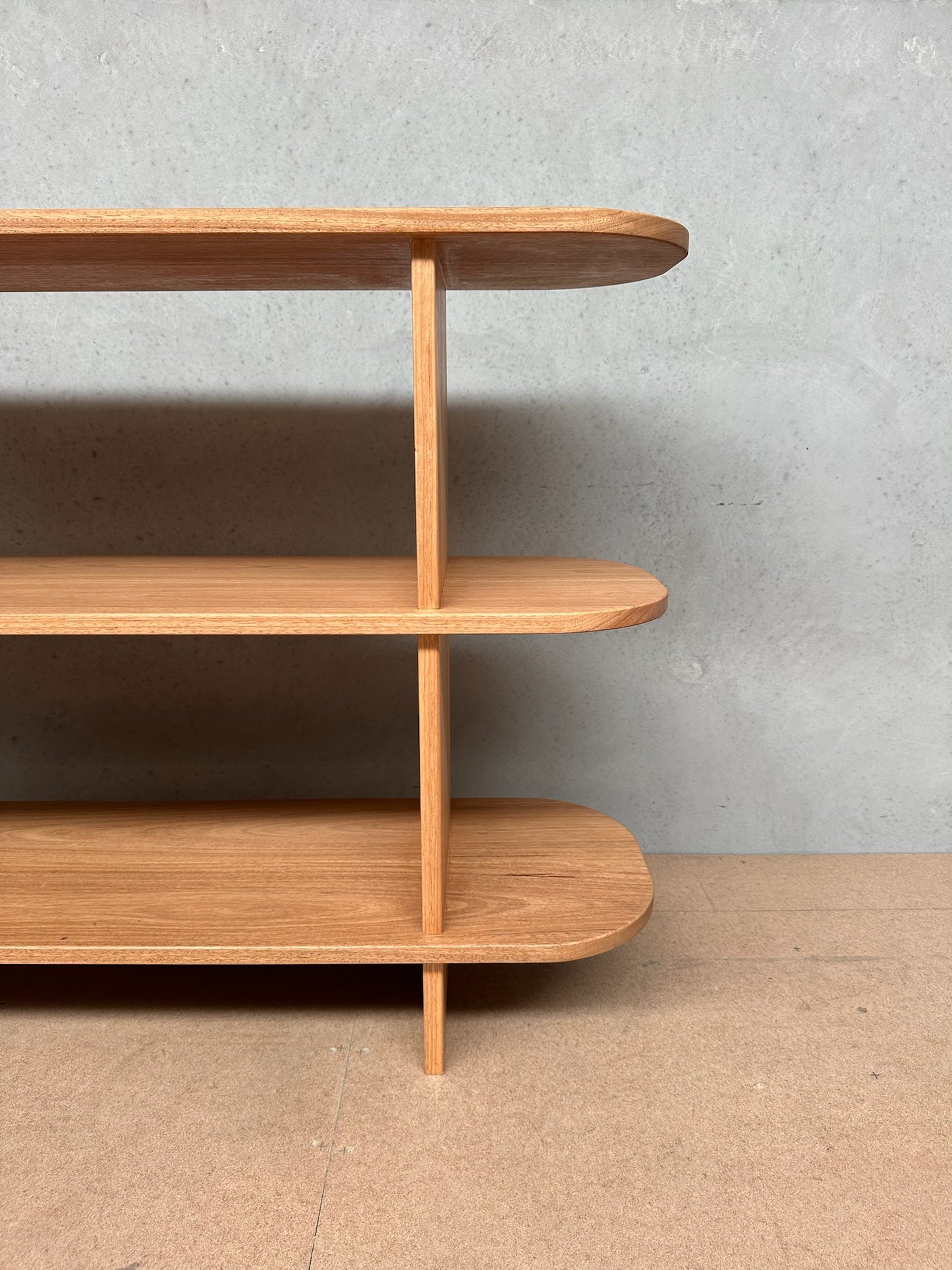 Moona Bookshelf